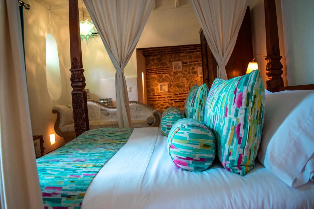 Aguamarina Boutique (adults Only)