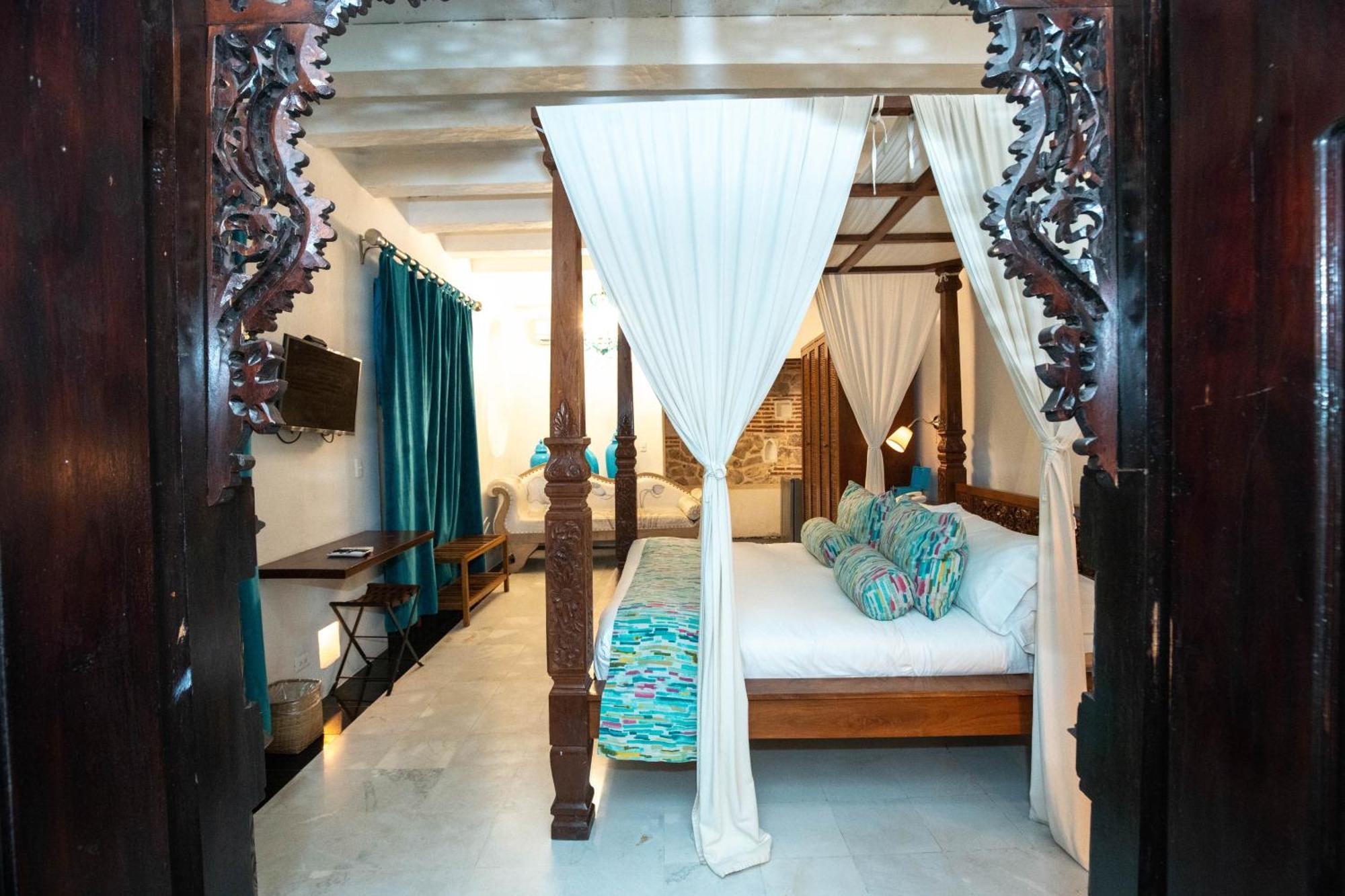 Hotel Aguamarina Boutique (adults Only) 5*