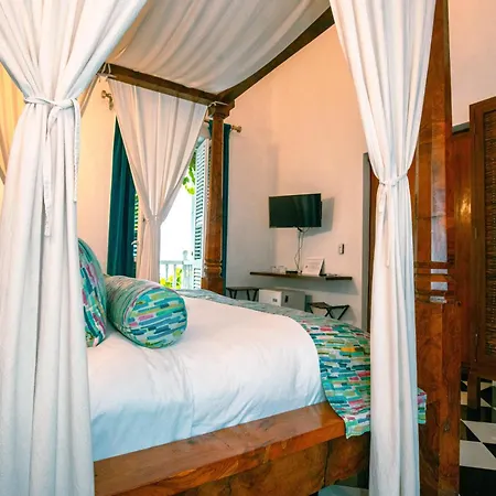 Aguamarina Boutique (adults Only) Hotel